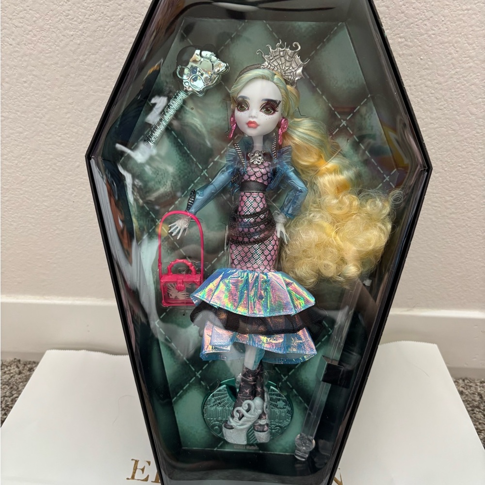 *NEW* Haunt Couture Lagoona Blue Fashion Doll